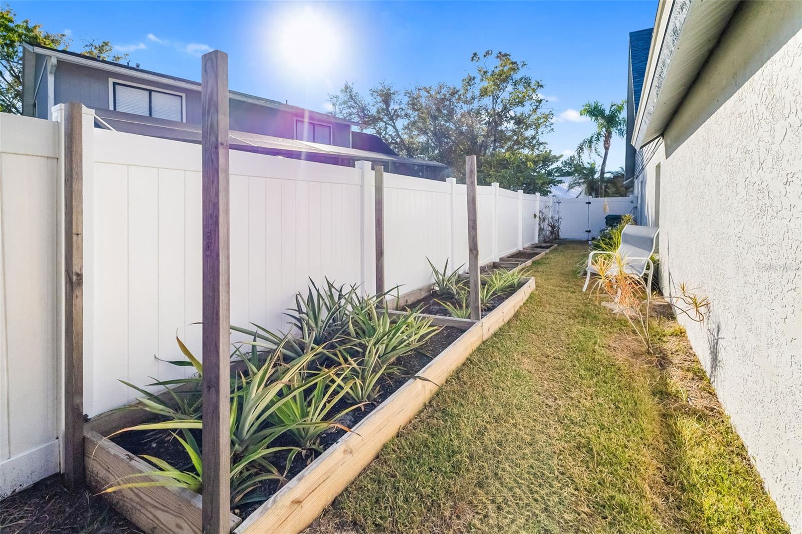 CEDAR CREEK - Residential