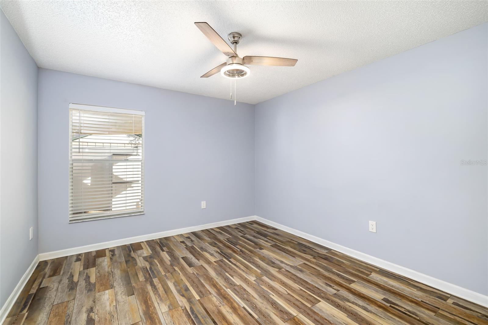 CEDAR CREEK - Residential