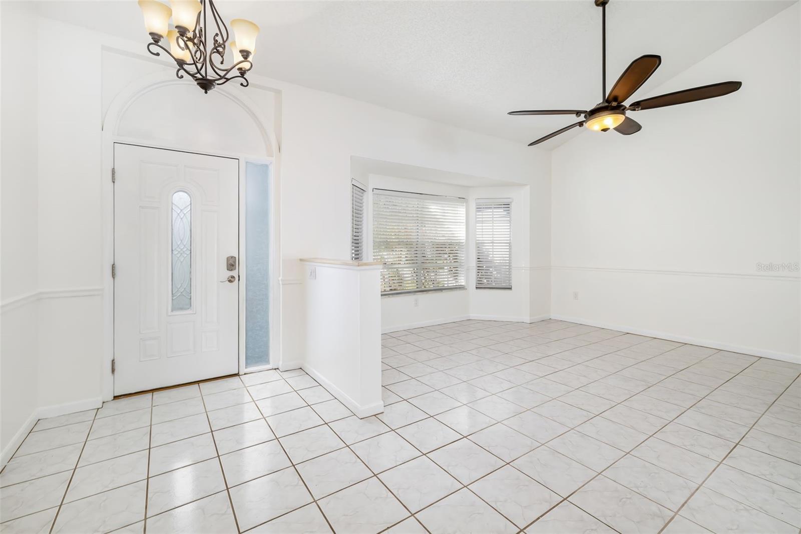 5742 FORESTER OAK COURT