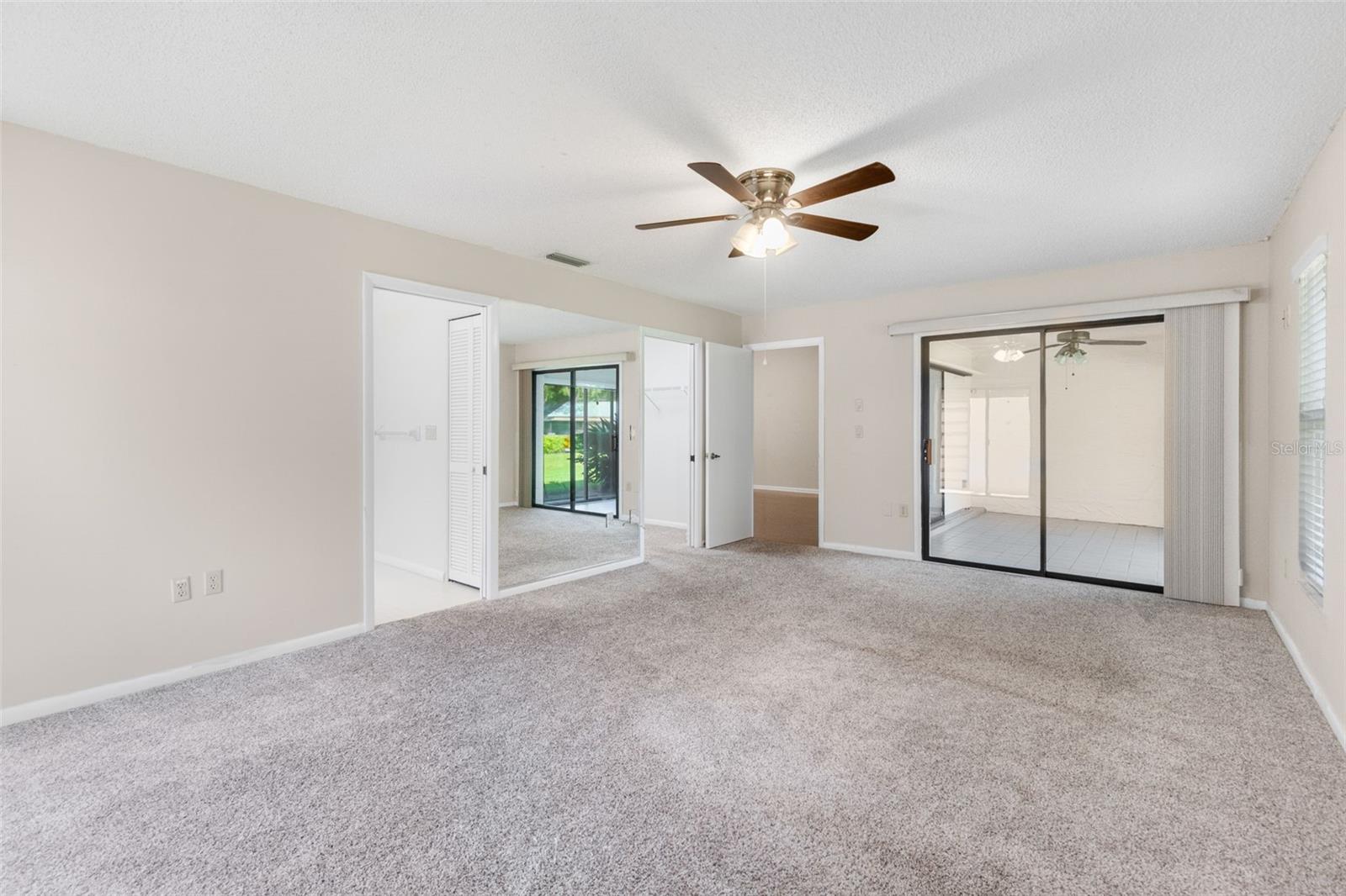 CENTER GATE ESTATE VILL 4 - Residential