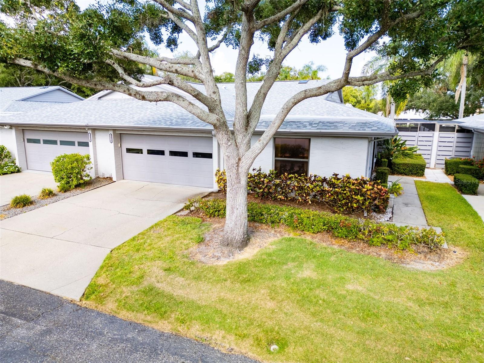 CENTER GATE ESTATE VILL 4 - Residential