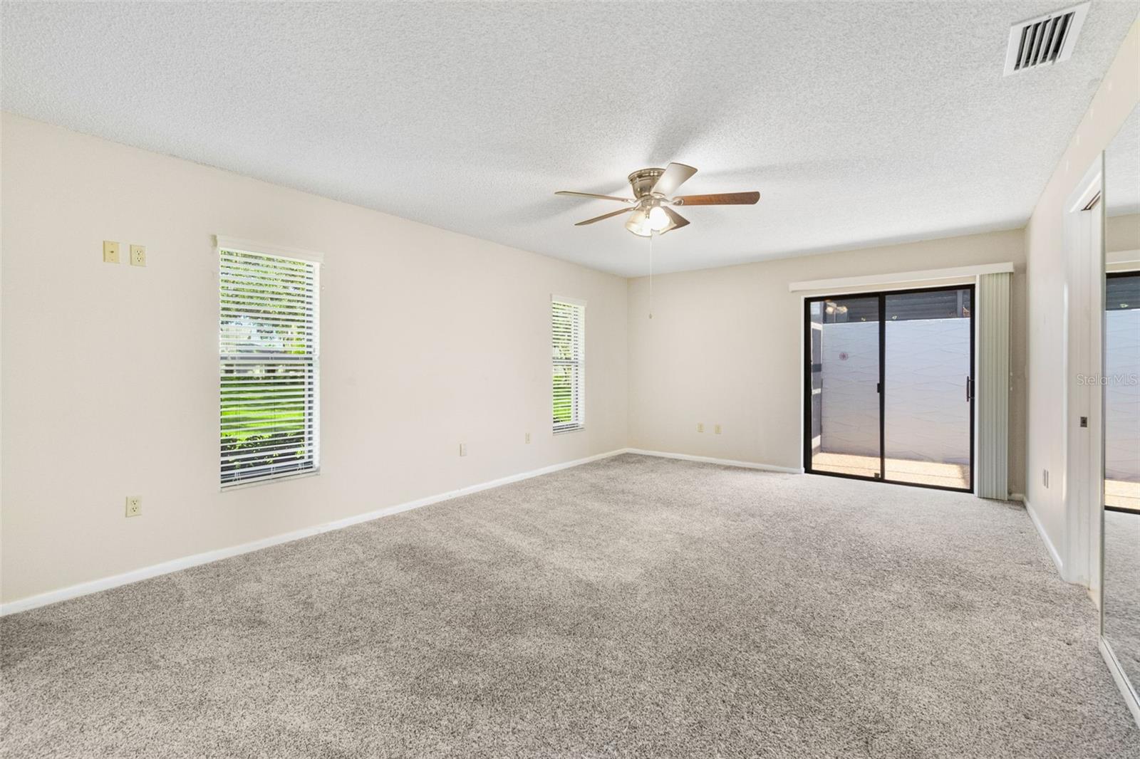 CENTER GATE ESTATE VILL 4 - Residential