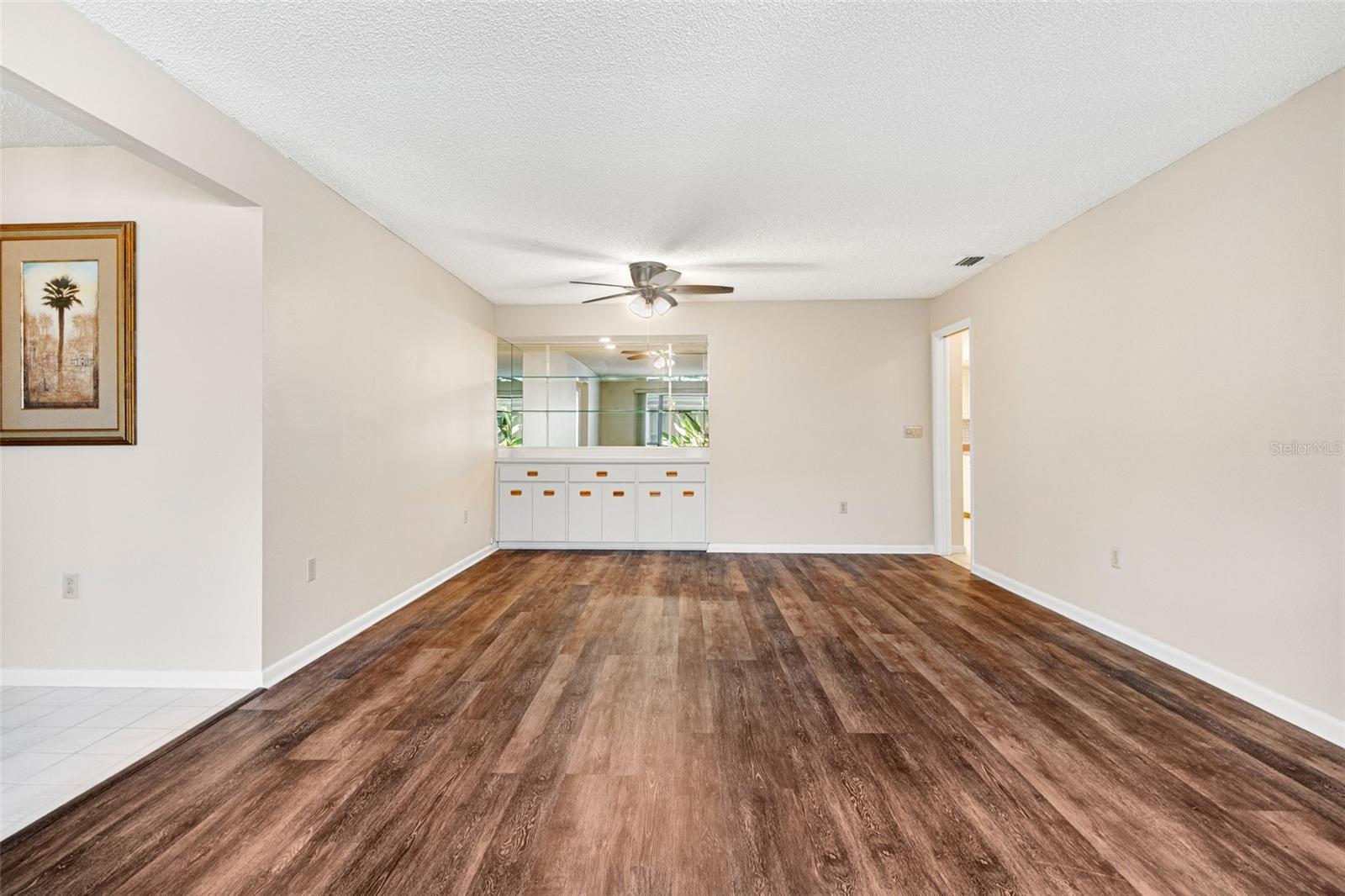 CENTER GATE ESTATE VILL 4 - Residential