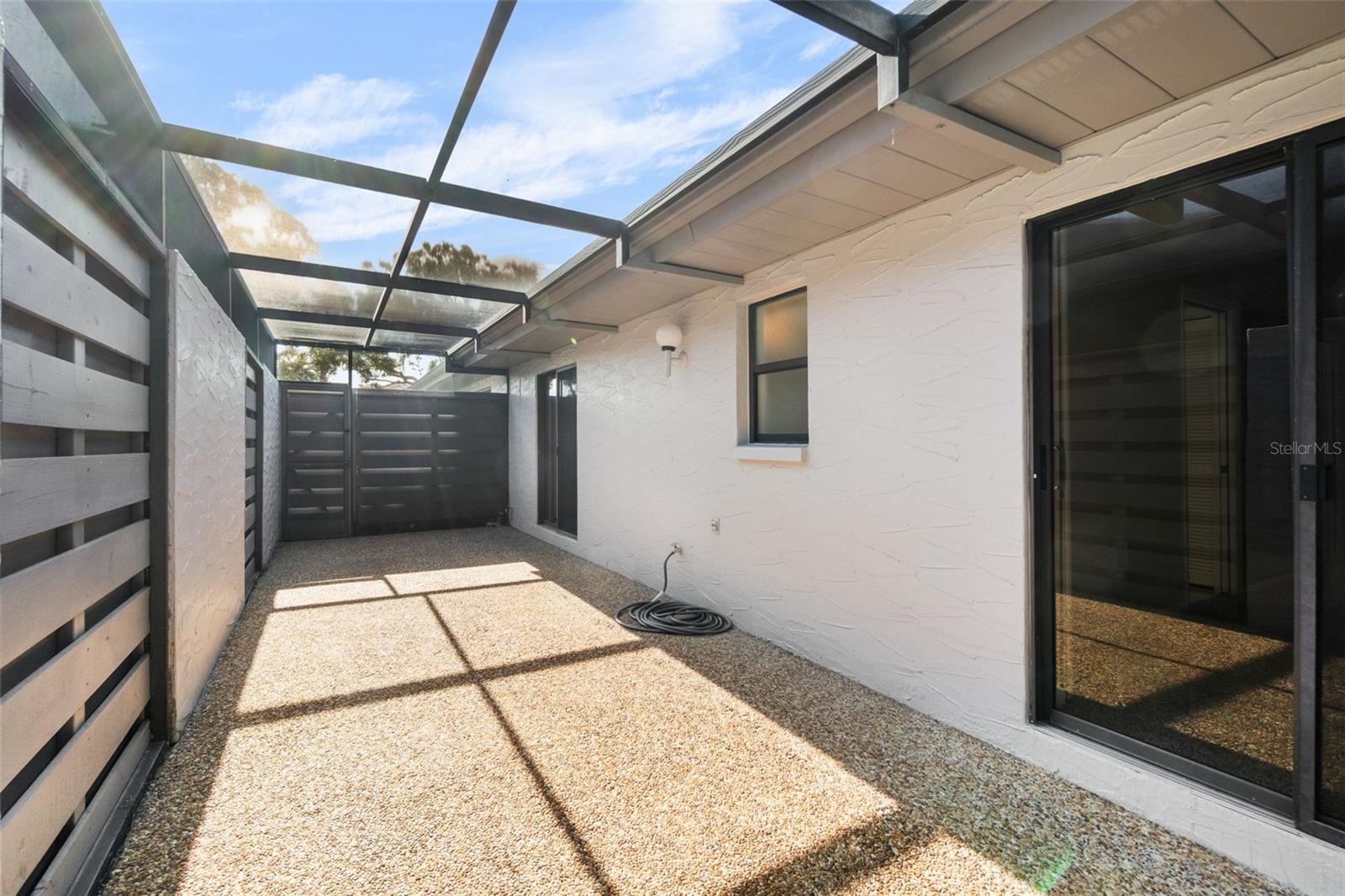 CENTER GATE ESTATE VILL 4 - Residential