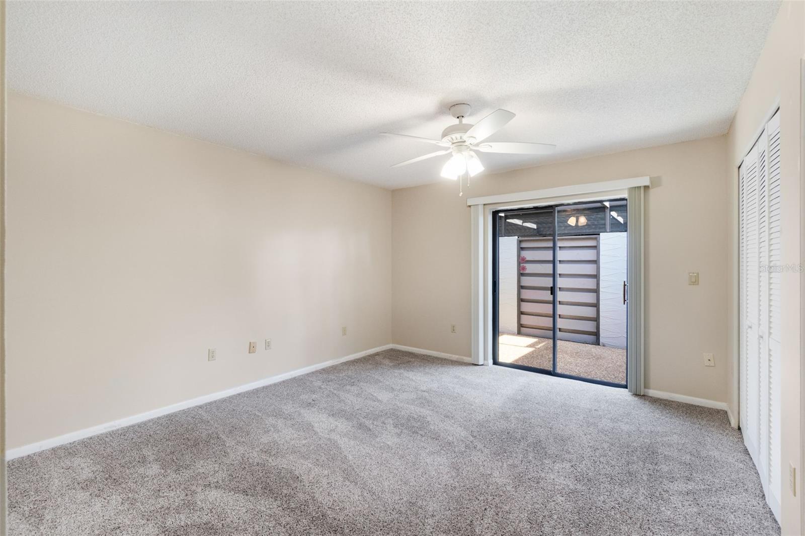 CENTER GATE ESTATE VILL 4 - Residential