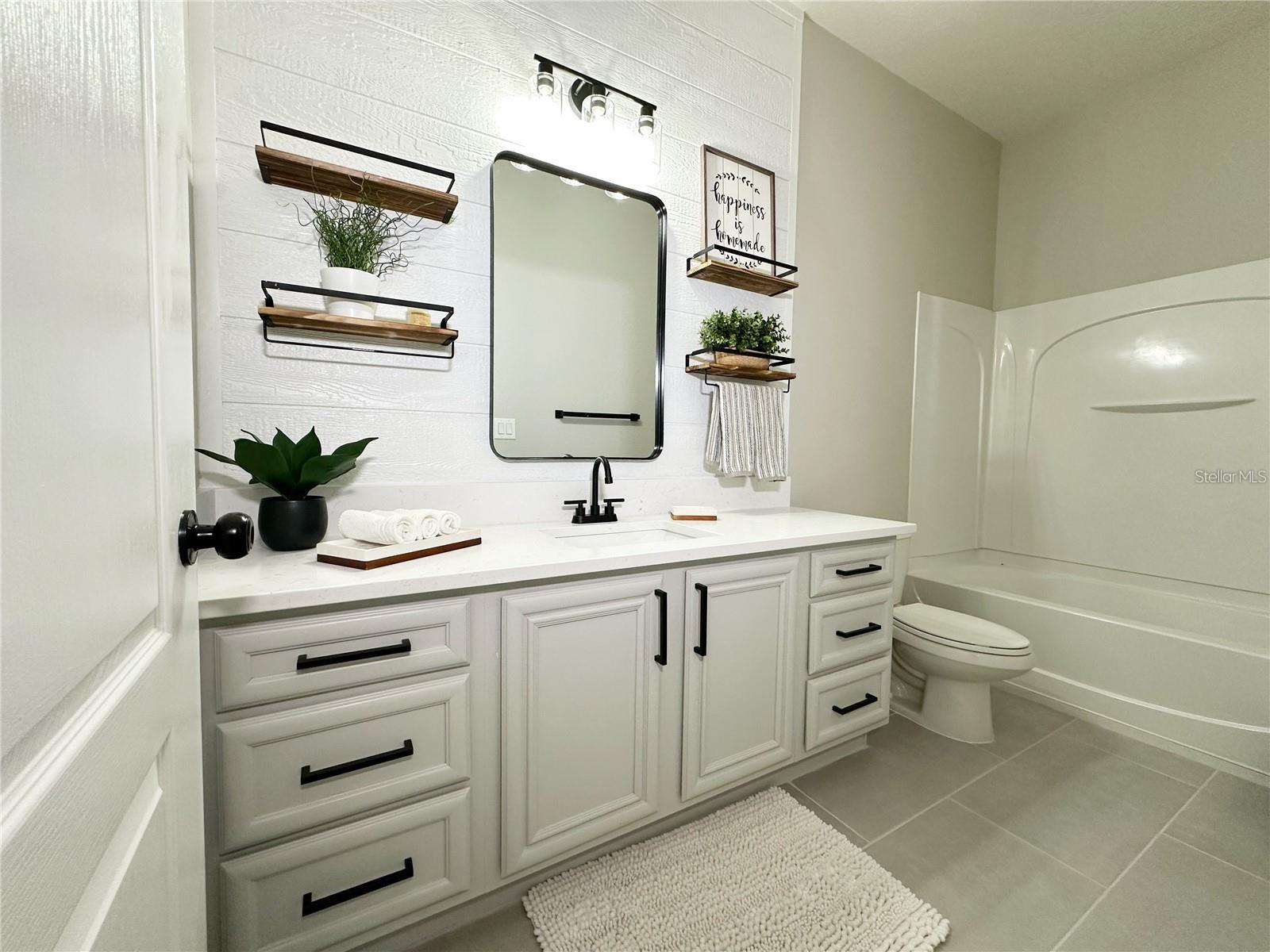 VILLAS/EAST PARK - Residential