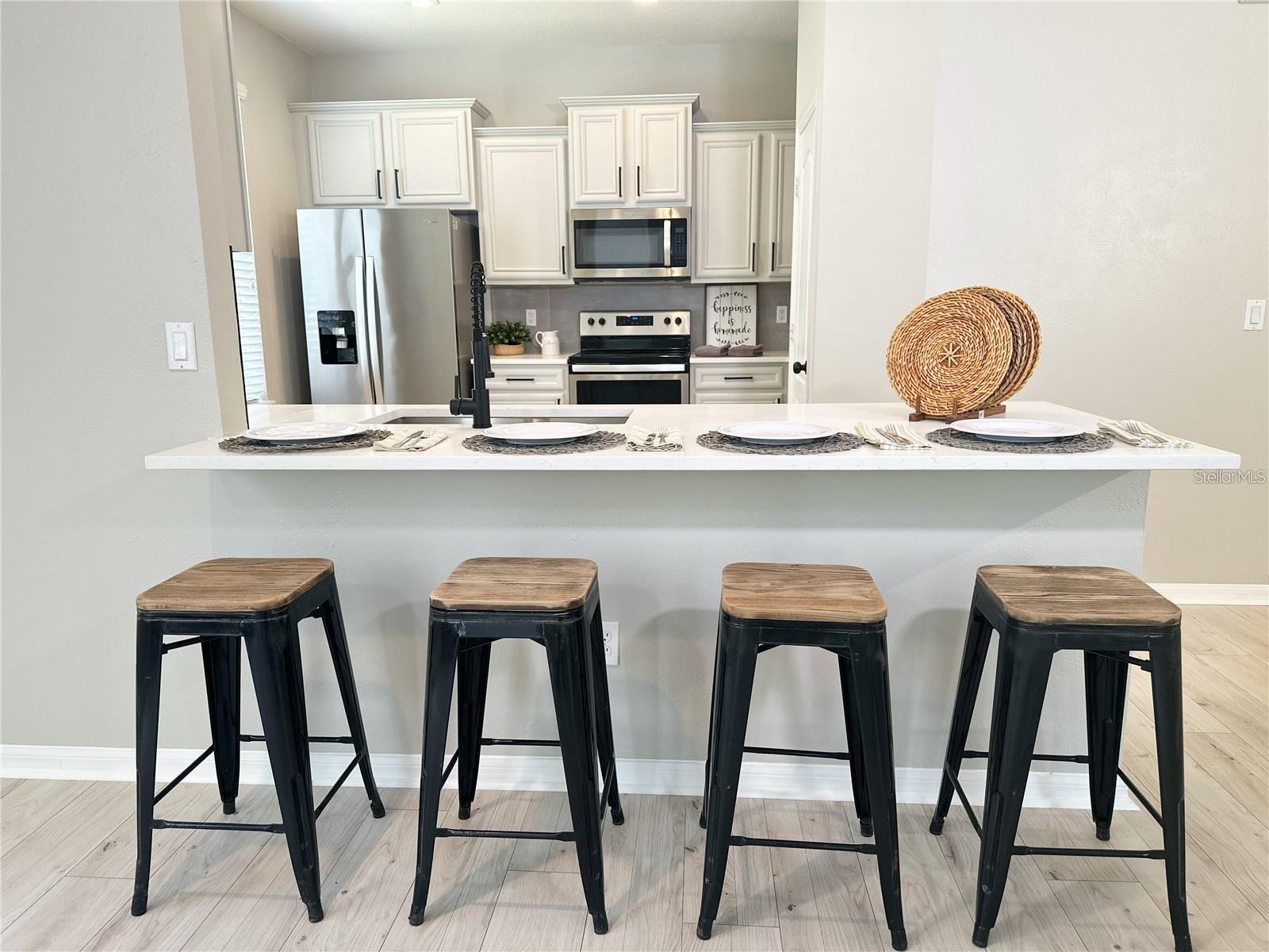 VILLAS/EAST PARK - Residential