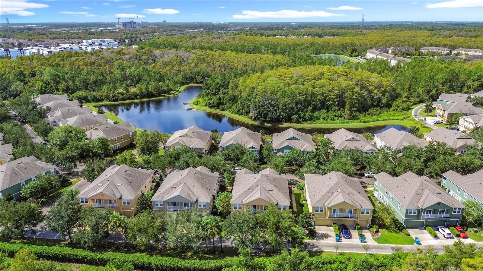 VILLAS/EAST PARK - Residential