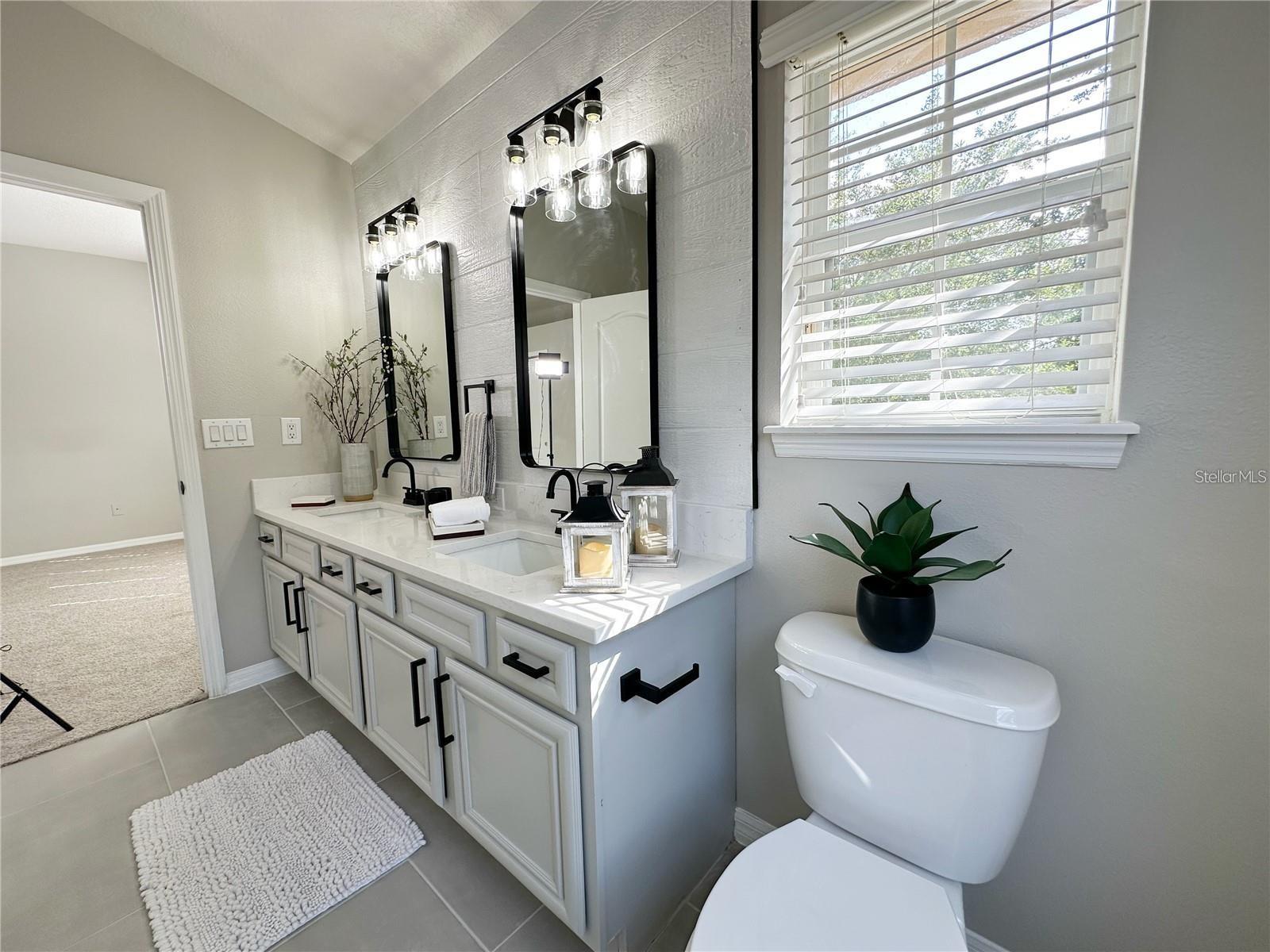 VILLAS/EAST PARK - Residential