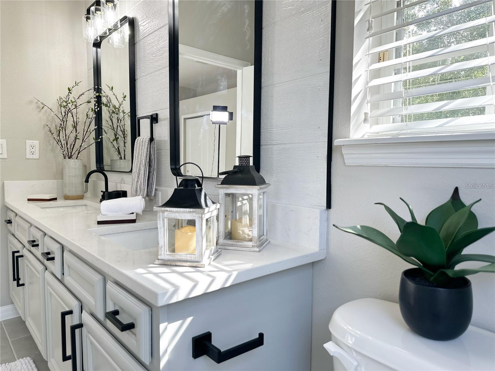 VILLAS/EAST PARK - Residential