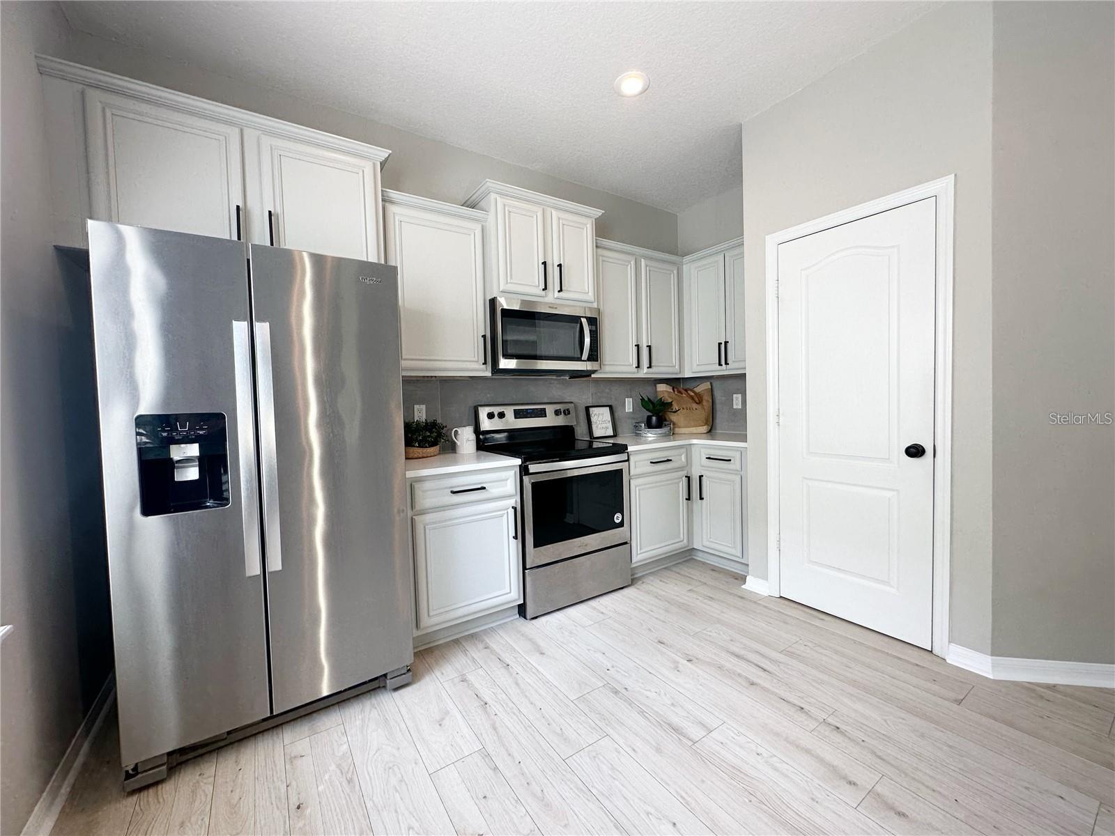 VILLAS/EAST PARK - Residential