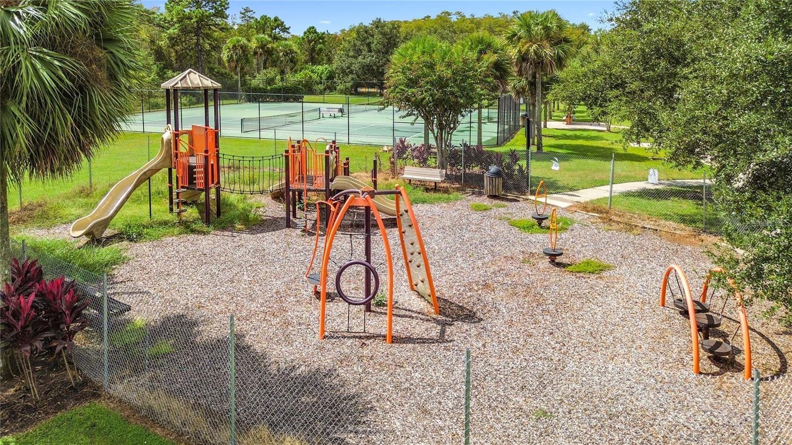 VILLAS/EAST PARK - Residential