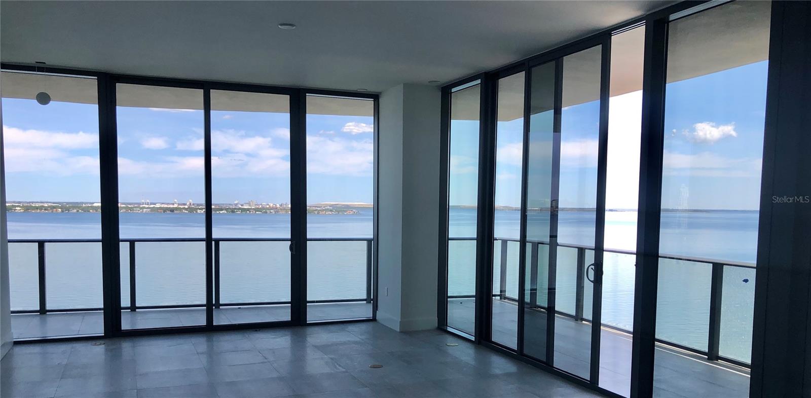 MADRID REV - Residential