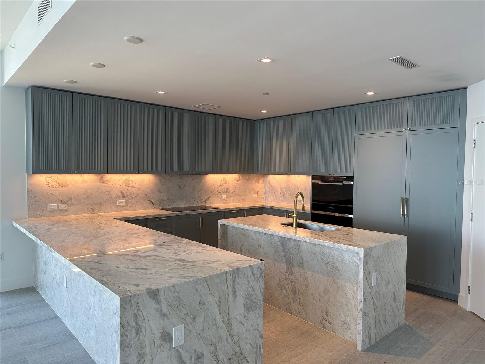 MADRID REV - Residential