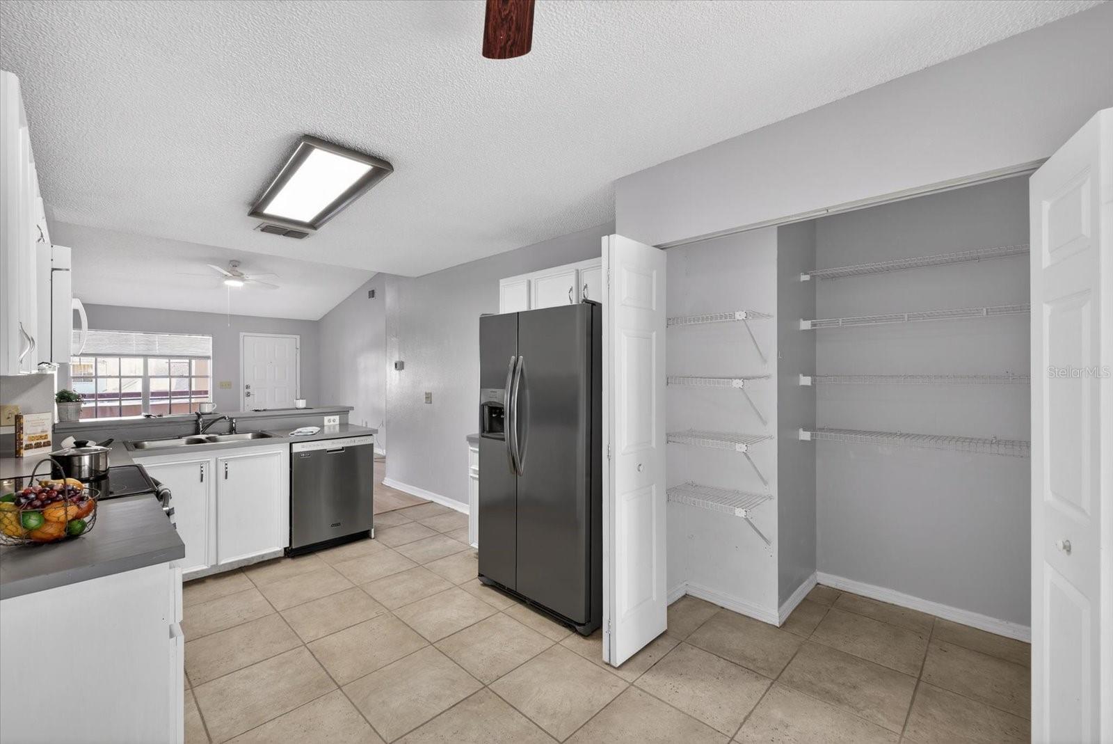 MILLPOND TRACE CONDO - Residential