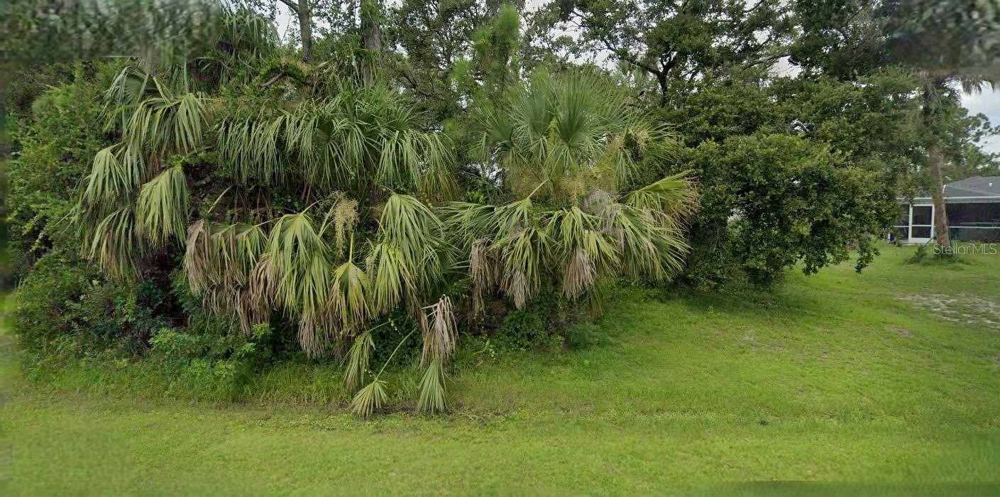 Nice vacant lot to build your dream home! Close to golfing, boating, biking, beaches and all the great activities Florida has to offer! Just a short drive to Cool Today Park, home of the Atlanta Braves spring training! Don’t miss this opportunity to own this lot! All information provided is deemed reliable but is not guaranteed and should be independently verified.