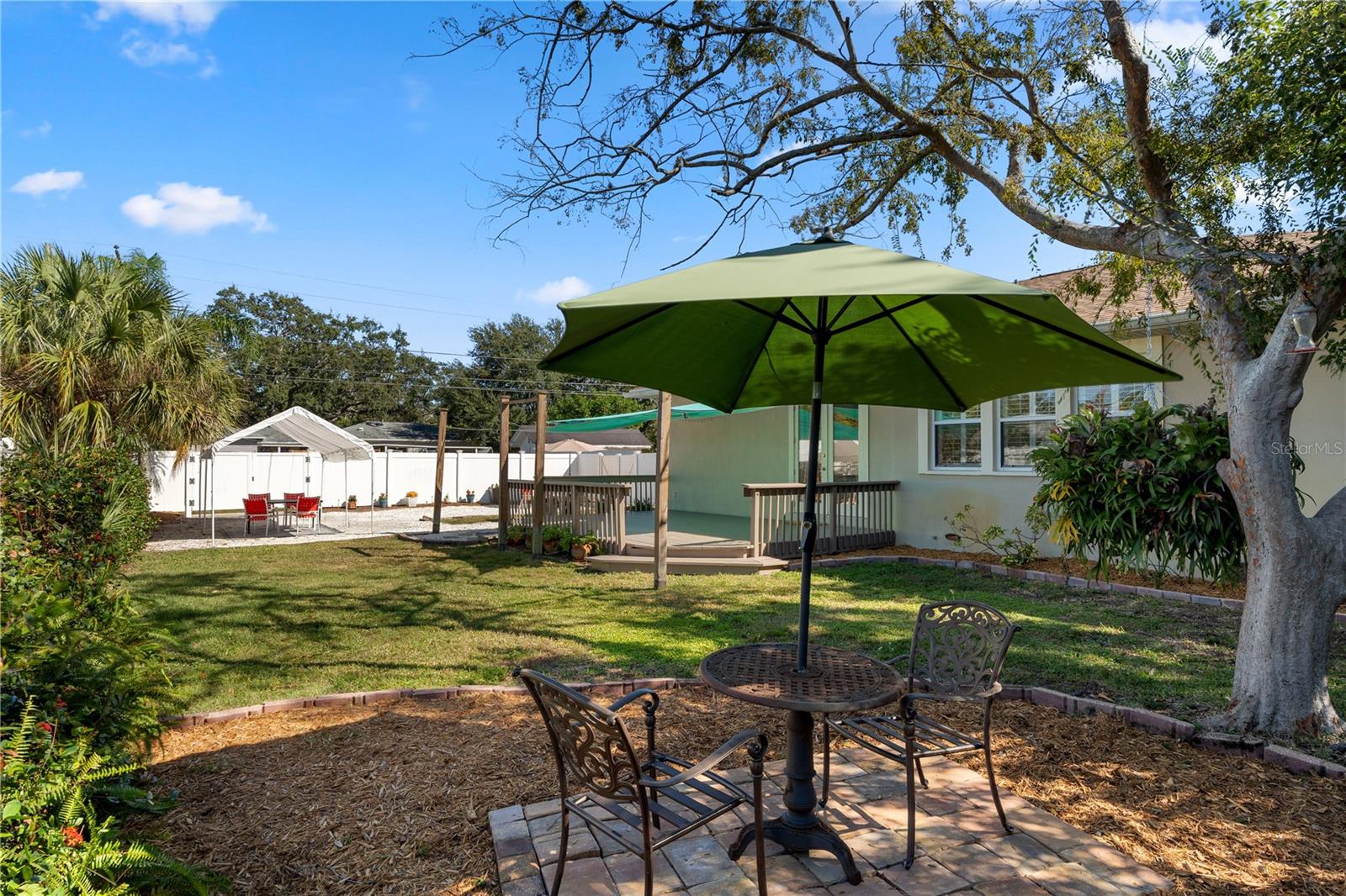 LAKE PASADENA DEV - Residential
