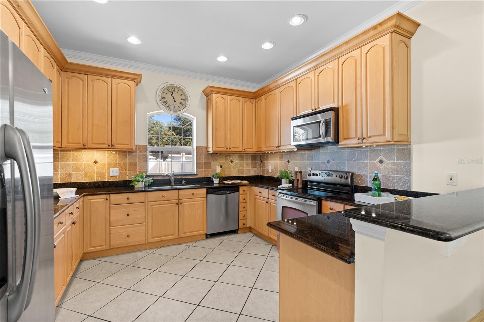 LAKE PASADENA DEV - Residential