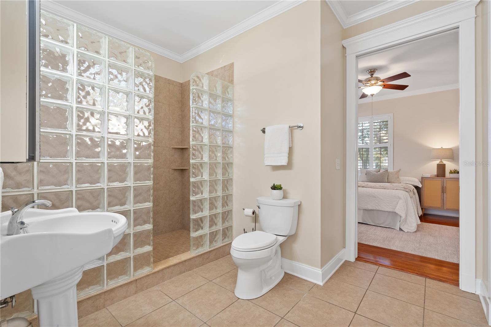 LAKE PASADENA DEV - Residential