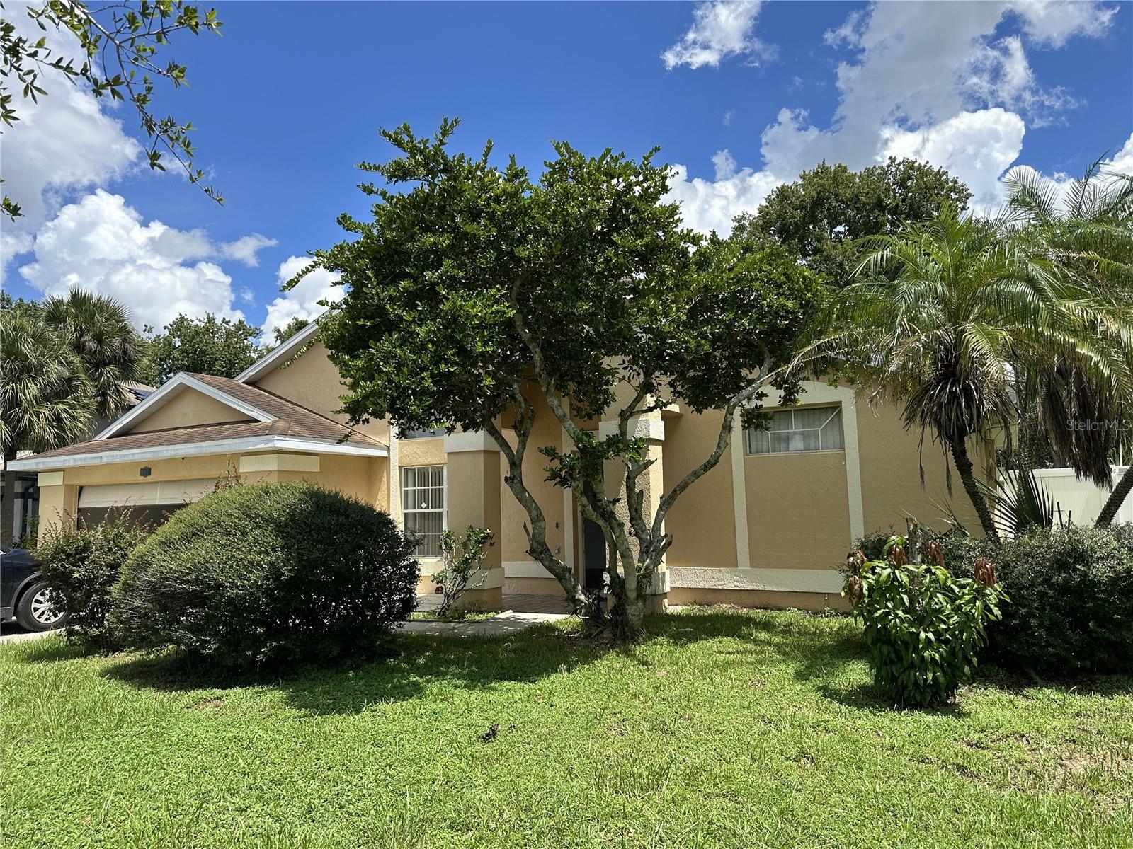 14542 GRASSY COVE CIRCLE