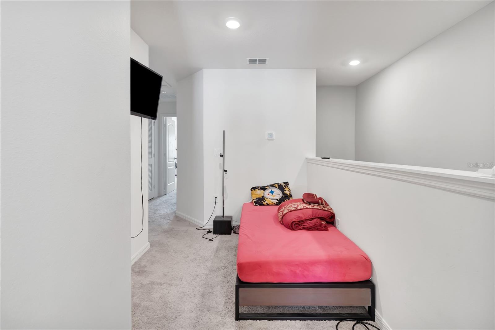 HAMLETS/TAVARES - Residential