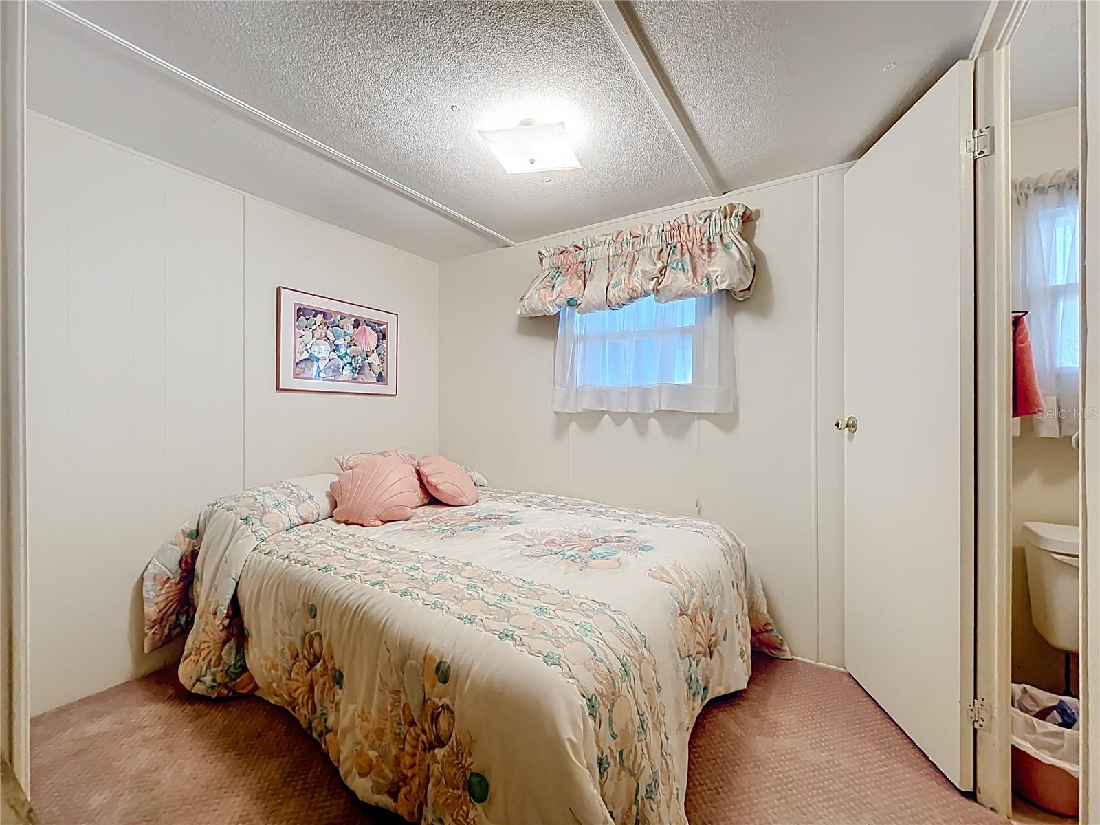 ASTATULA E LAKE HARRIS ESTATES ADD 05 - Residential