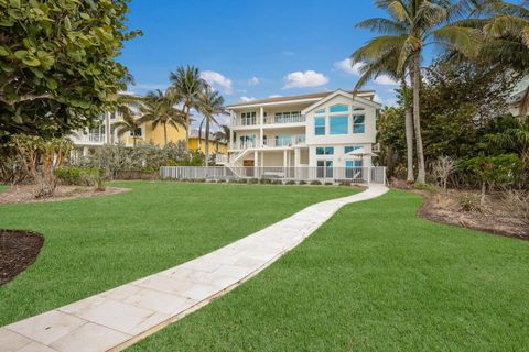 A home in LONGBOAT KEY