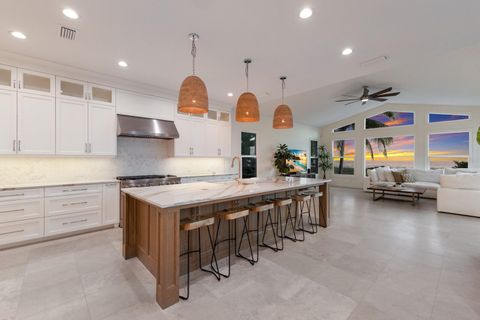 A home in LONGBOAT KEY