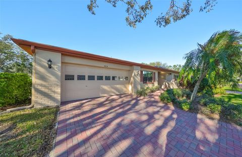 Photo of 2414 Locksley Street, Sun City Center, FL 33573 (MLS # TB8481160)