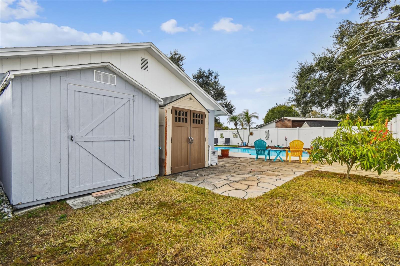 BENT TREE ESTATES EAST - Residential