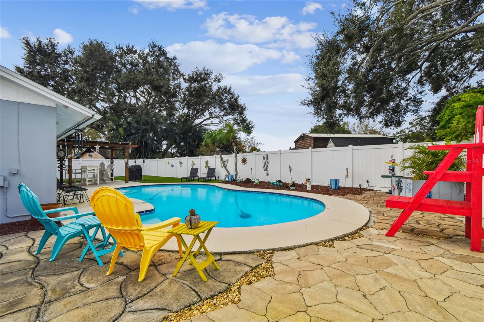 BENT TREE ESTATES EAST - Residential