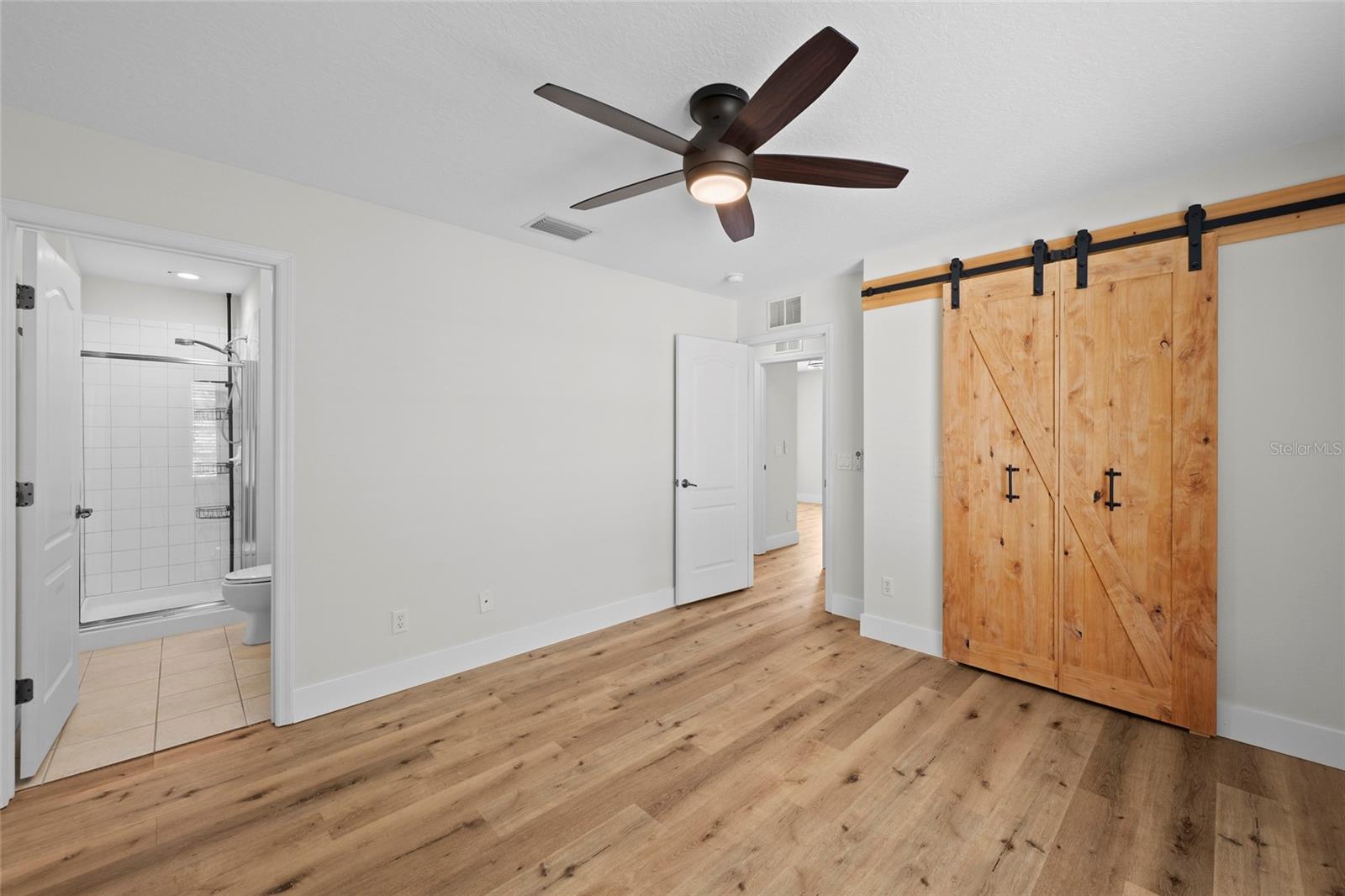 THE TWNHMS AT LIGHTHOUSE COVE I - Residential