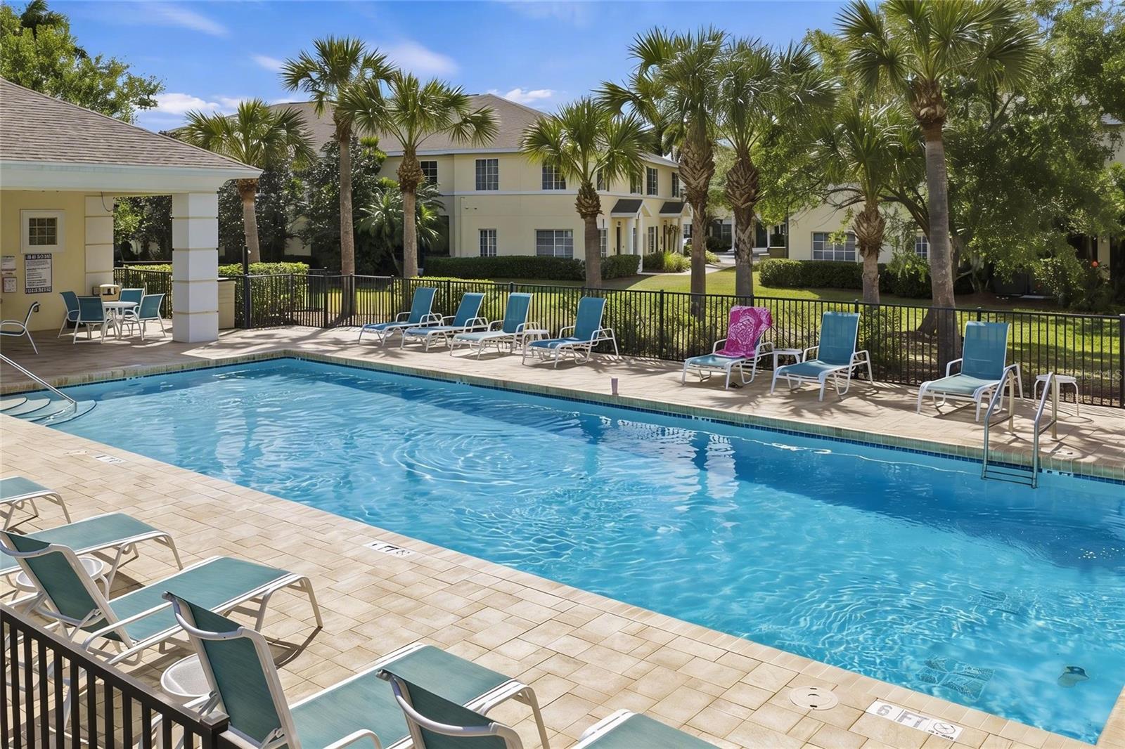 THE TWNHMS AT LIGHTHOUSE COVE I - Residential