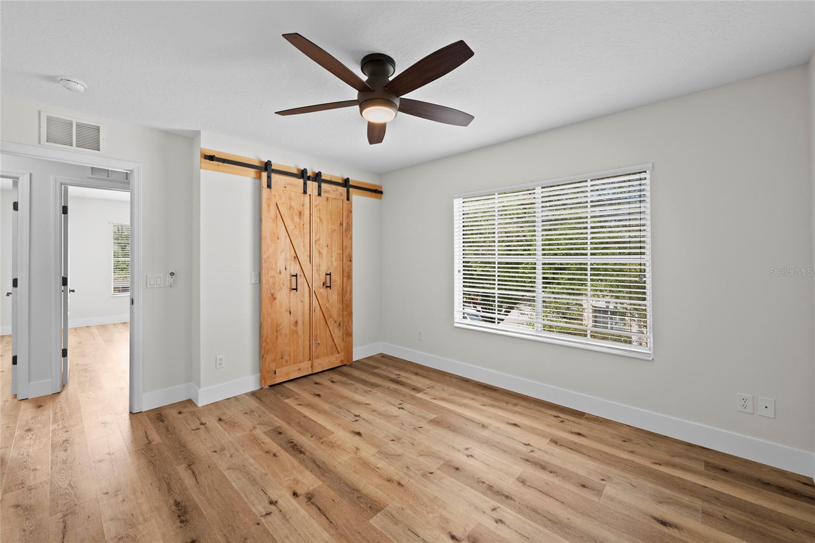 THE TWNHMS AT LIGHTHOUSE COVE I - Residential