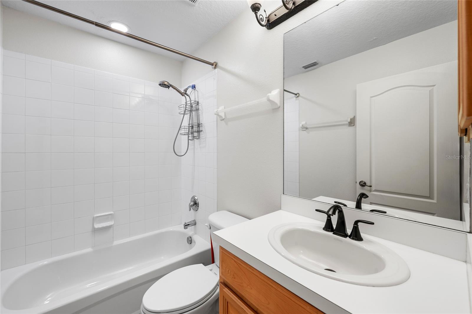 THE TWNHMS AT LIGHTHOUSE COVE I - Residential