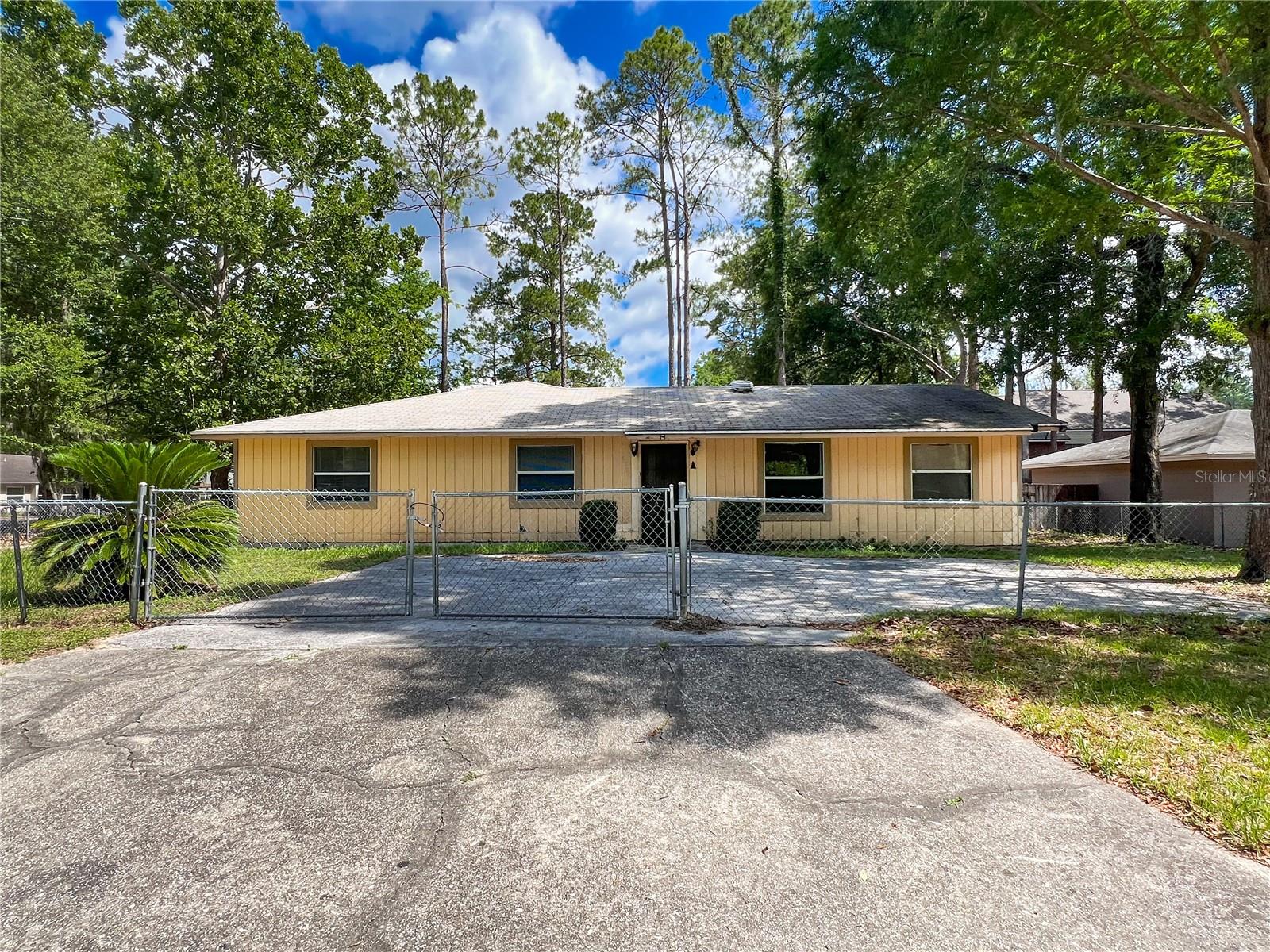 6226 SW 10TH PLACE