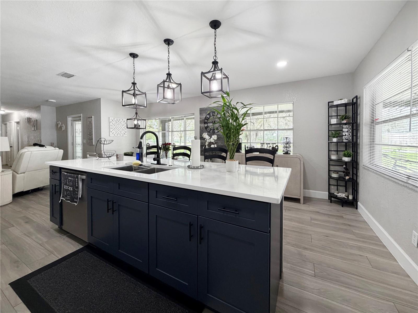 6118 CARLA CIRCLE