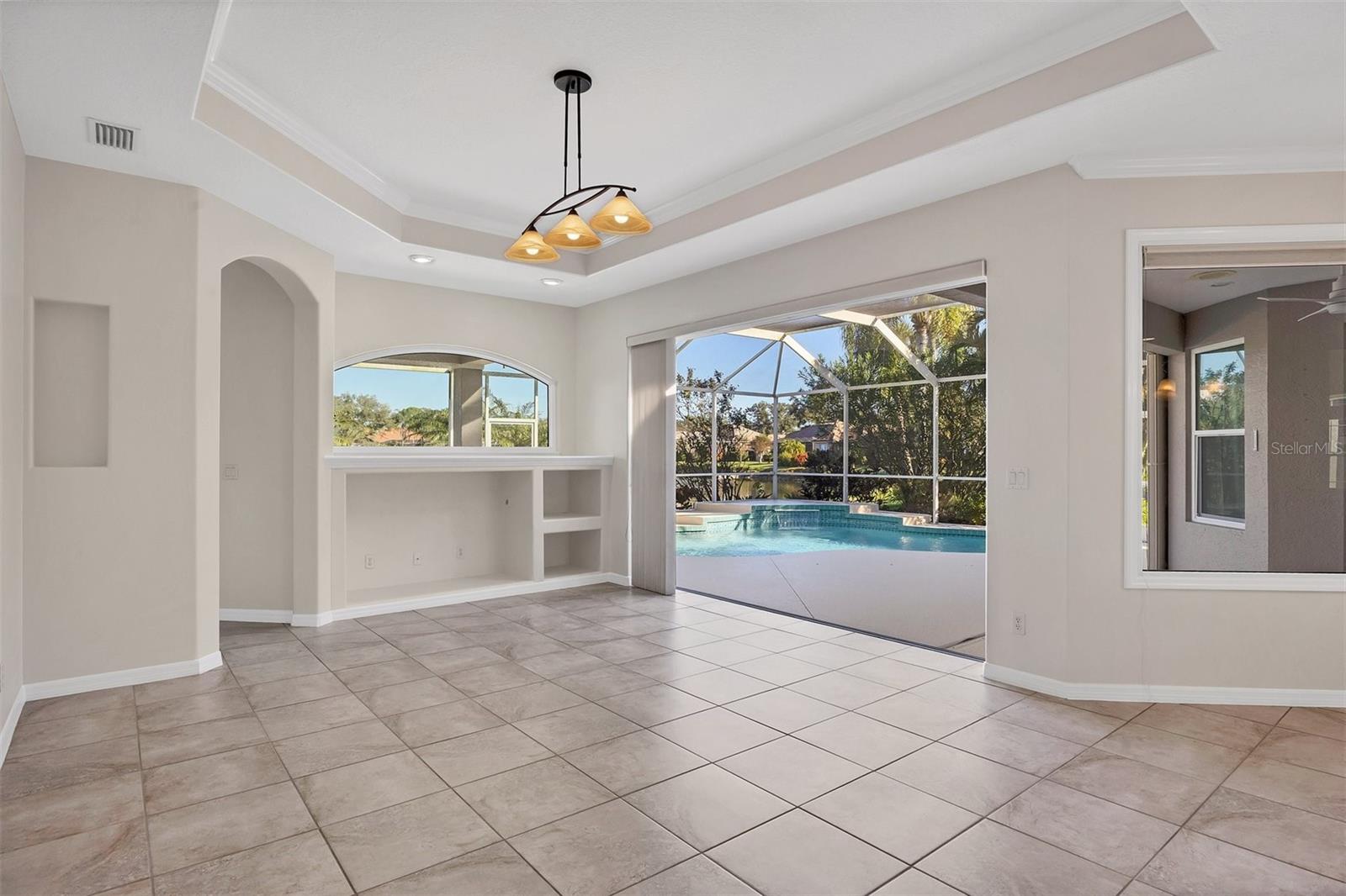 PARK TRACE ESTATES - Residential