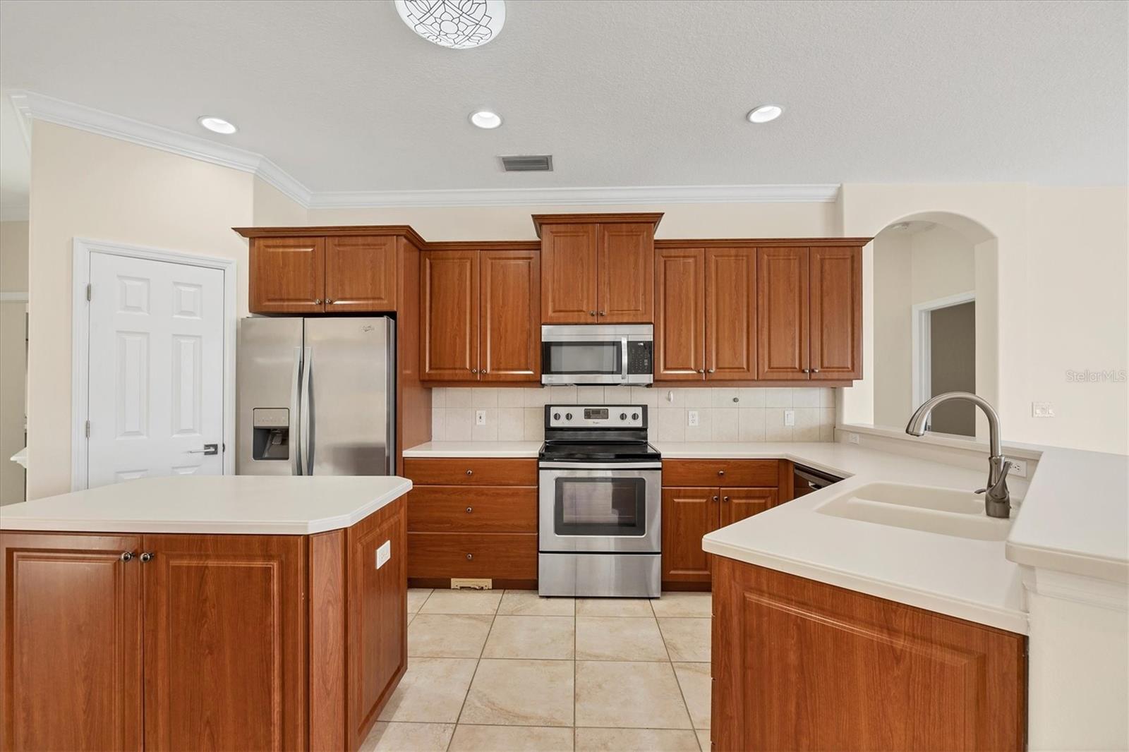 PARK TRACE ESTATES - Residential