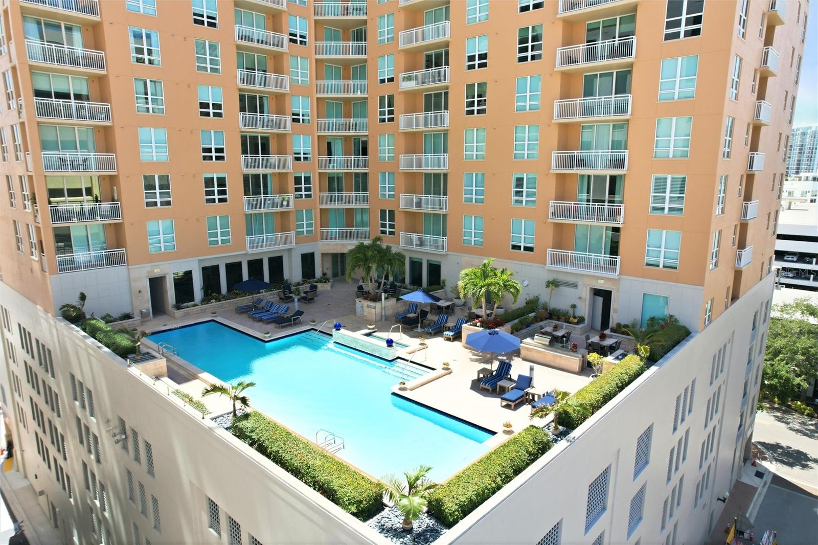 1350 MAIN RESIDENTIAL - Residential