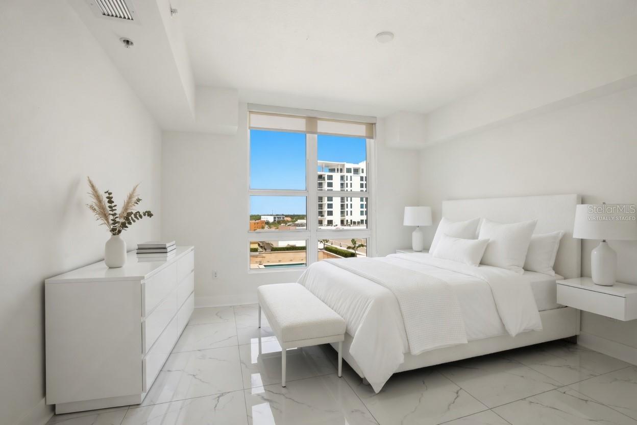 1350 MAIN RESIDENTIAL - Residential