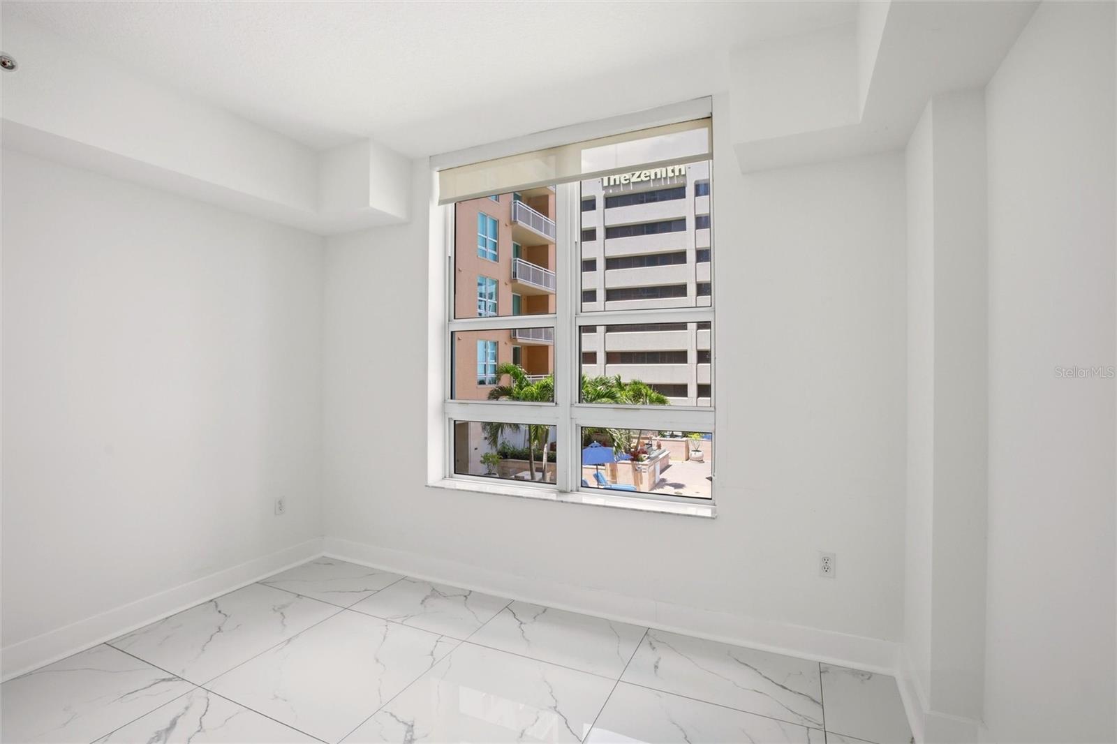 1350 MAIN RESIDENTIAL - Residential