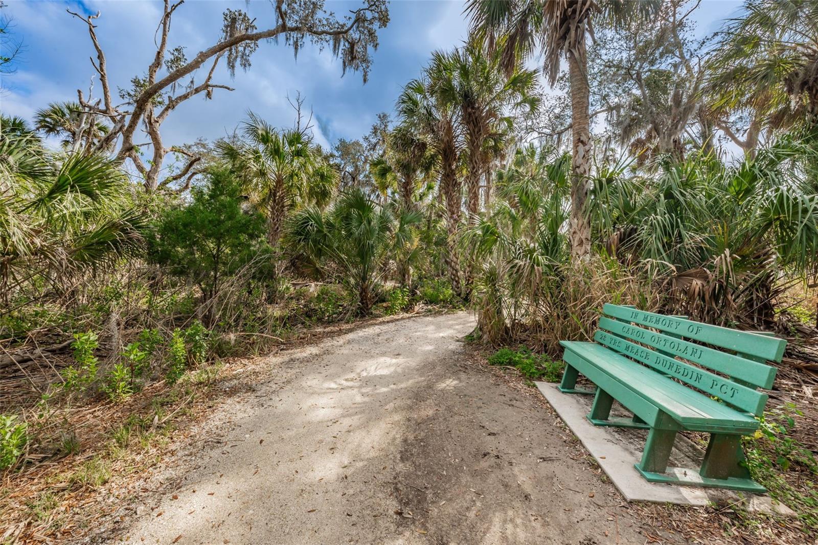 RAVENWOOD MANOR - Residential Lease