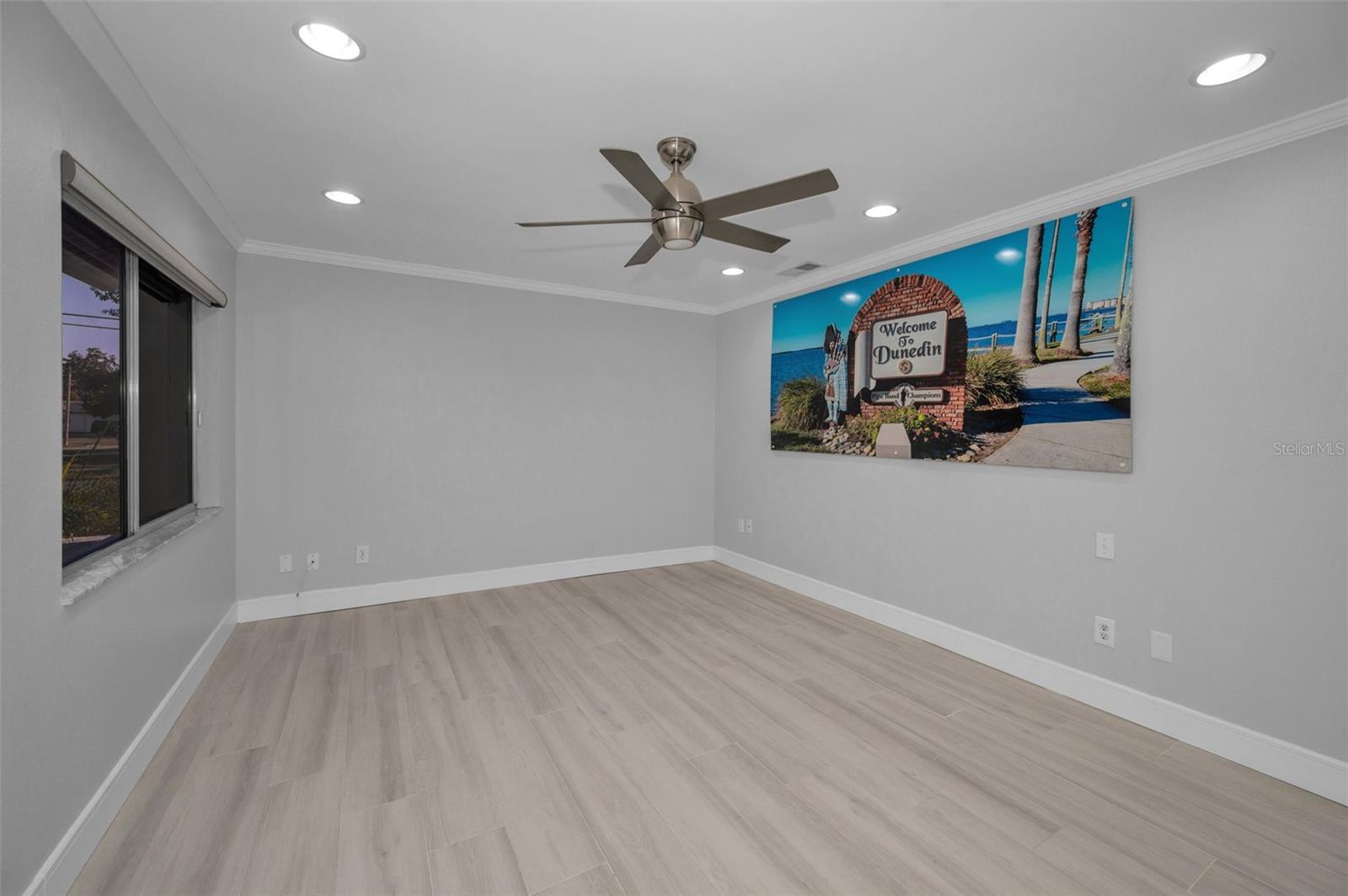 RAVENWOOD MANOR - Residential Lease