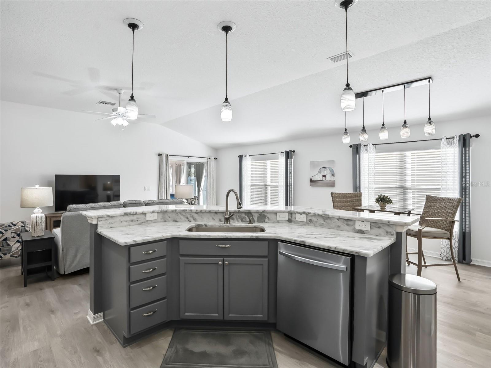 VILLAGES/FRUITLAND PARK LEO VILL - Residential