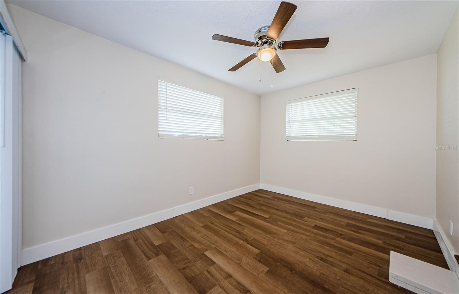 SHERWOOD FOREST SUB - Residential Lease