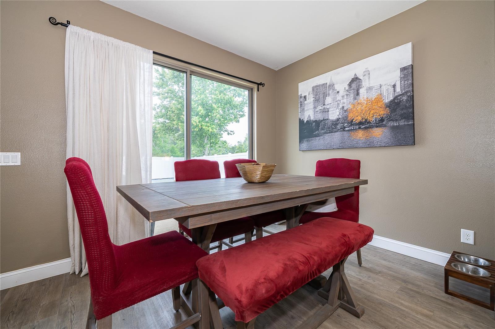 TRILLIUM VILLAGE E PH 1 - Residential