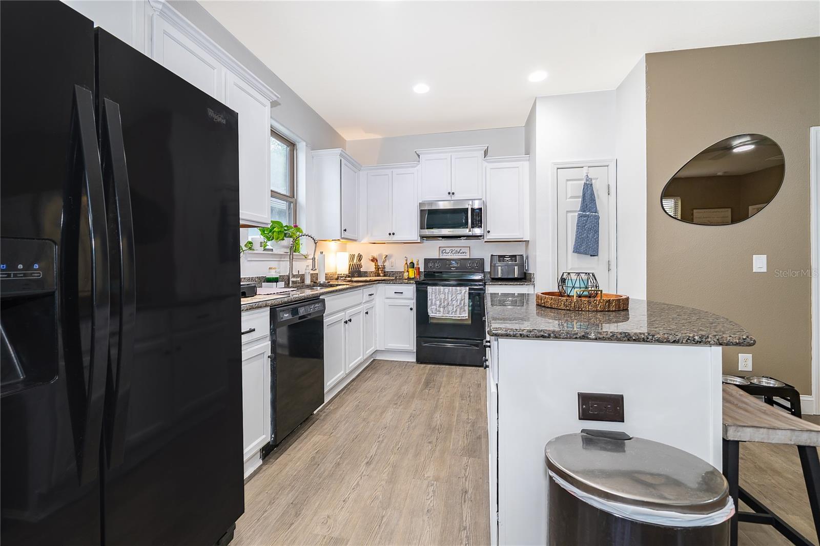 TRILLIUM VILLAGE E PH 1 - Residential