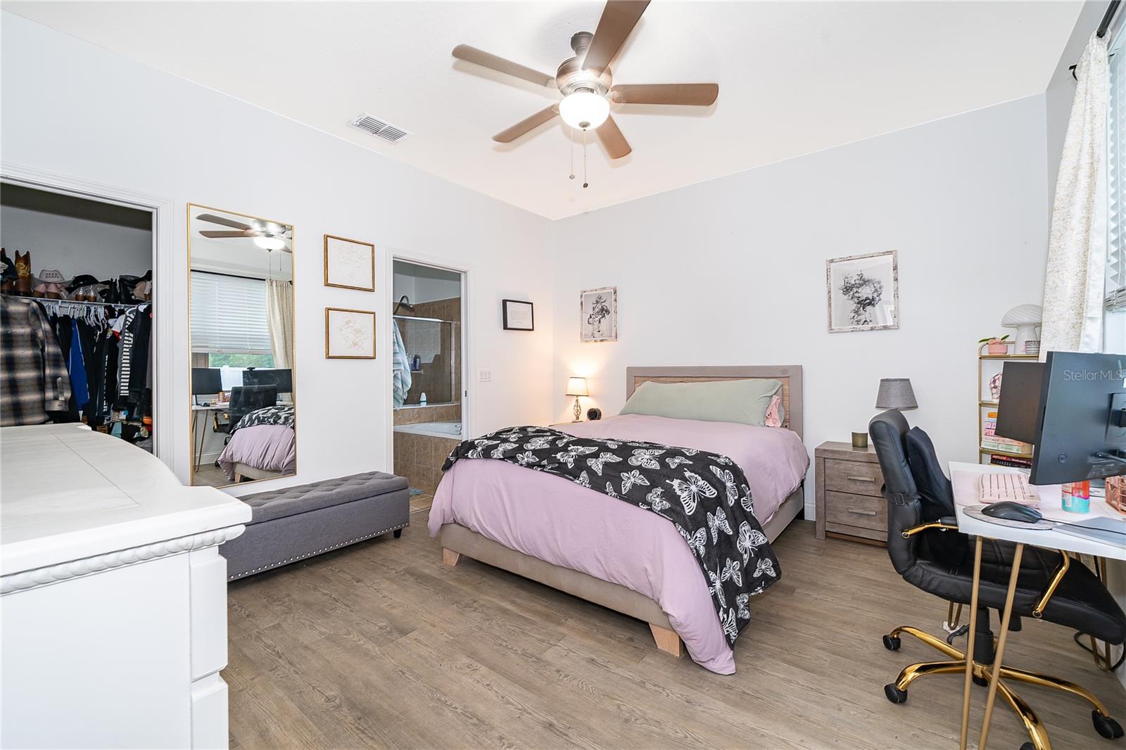 TRILLIUM VILLAGE E PH 1 - Residential