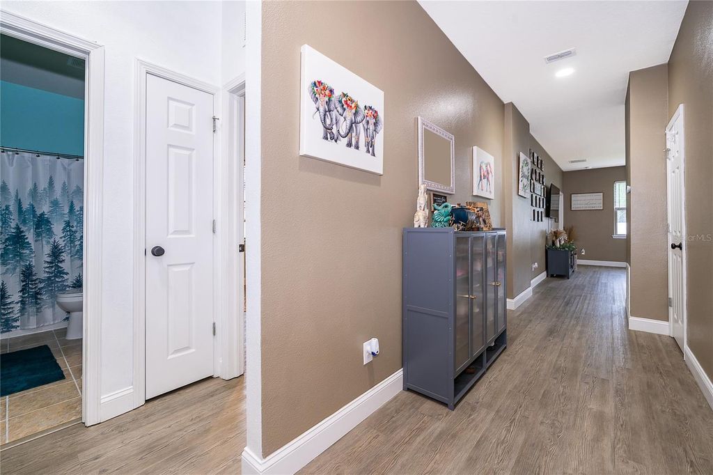 Photo of 2031 Trillium Boulevard, Brooksville, FL 34604 (MLS # O6397285)